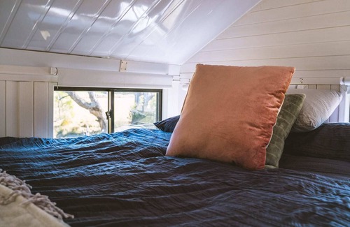 Robertson Casa | Foxglove Cottage Summ