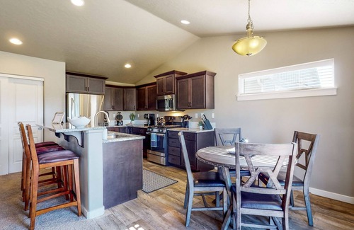 Nampa Casa | Foxglove Place | House in Nampa with a large yard, hot tub, & firepit