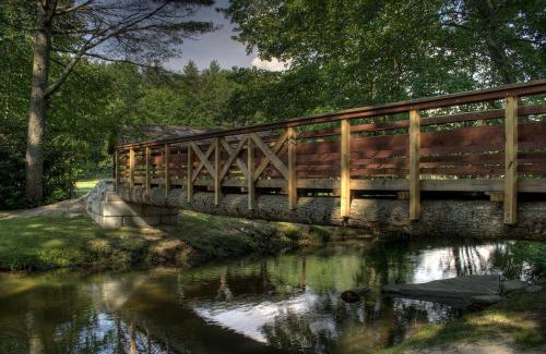 Sapphire Complejo | Foxhunt at Sapphire Valley