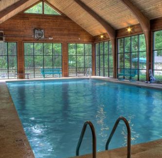 Sapphire Complejo | Foxhunt at Sapphire Valley
