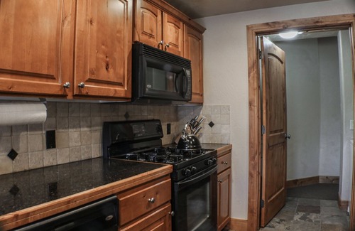 Kimball Junction Condominio | Foxpoint 2 Bedroom Condo by RedAwning