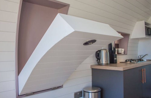 Pickering Cabina | Foxtail Glamping Pod - sleeps 2 | Gold Award winning