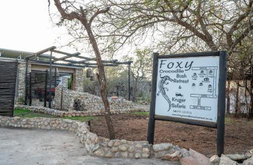 Marloth Park Cabina | Foxy Crocodile Bush Lodge & Kruger Safari's - No Loadshedding