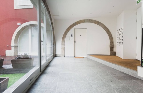 Foz do Douro Apartamento | Foz003 · Light-filled Studio With Courtyard Garden