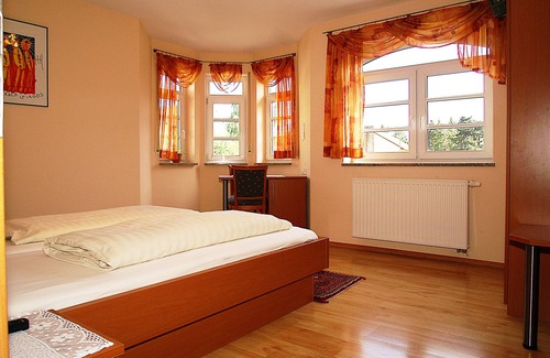 Giebelstadt Casa | Fränkischer Gasthof Lutz