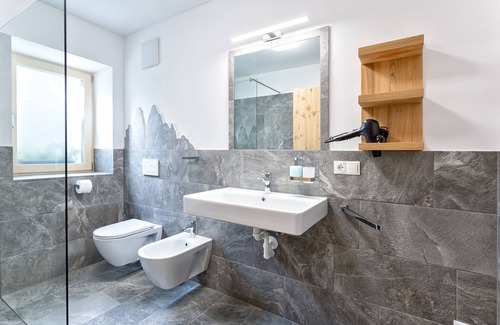 Barbiano Apartamento | Frühaufhof Apartment "Three Peaks"