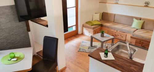 Praegraten am Grossvenediger Casa | Frühstückspension Knappaschneider