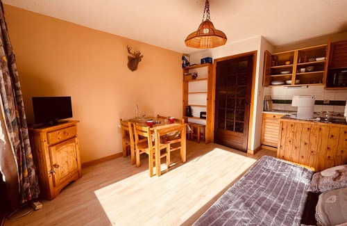 Autrans-Meaudre-en-Vercors Apartamento | Autrans - Apartamento acogedor, 4 personas, terraza, cerca de pistas de esquí