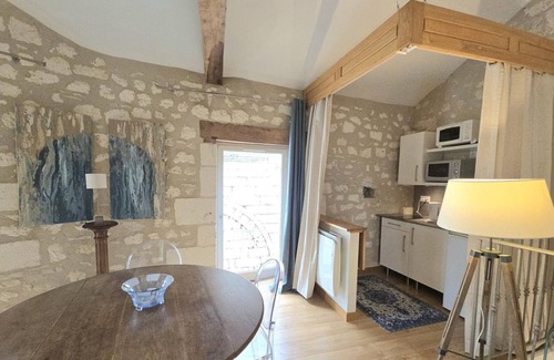 Brantome-en-Perigord Apartamento | Apartamento acogedor en el corazón de Brantôme, terraza privada