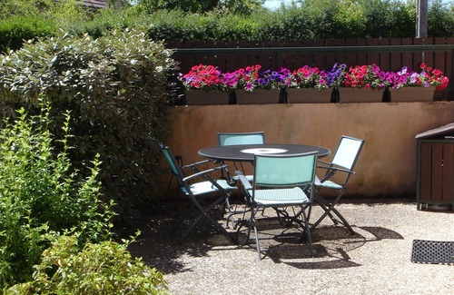Rosnay Cabaña | Casa rural tranquila con estanque privado, chimenea, Wi-Fi y jardín cerrado