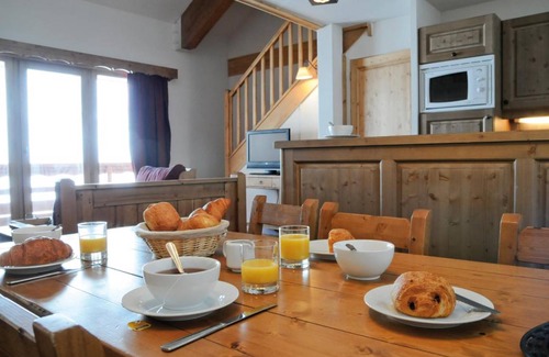 La Toussuire Apartamento | 47 m² Apartamento ∙ 2 habitaciones ∙ 6 huéspedes