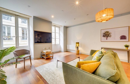Bordeaux Golden Triangle Apartamento | 90 m² Apartamento ∙ 1 habitación ∙ 2 huéspedes