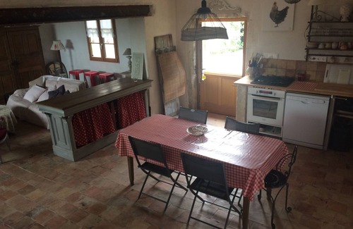 Pierrelatte Casa | Drôme Provençale, Pierrelatte, La Garde D'adhémar , Gîte de Charme Avec Piscine