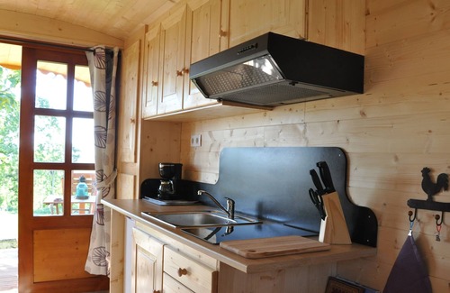 La Gripperie-Saint-Symphorien Cabaña | remolque con encanto con piscina cubierta climatizada