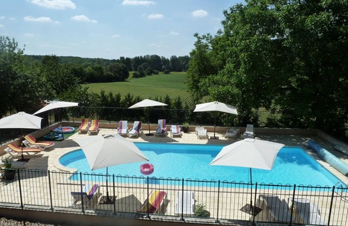 La Rochebeaucourt-et-Argentine Cabaña | Ideal para familias: piscina, sala de juegos, gimnasio, lago de pesca, jacuzzi, 5 ha para explorar