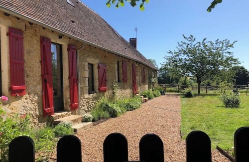 Le Gue-de-la-Chaine Casa | Charming Percheron farmhouse