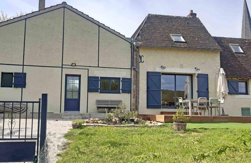 Longny les Villages Cabaña | Casa renovada, familiar y con jardín cerca de senderos y bosques