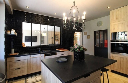 Neuveglise-sur-Truyere Cabaña | Gite Neuvéglise-sur-Truyère-Sériers, 3 bedrooms, 6 persons