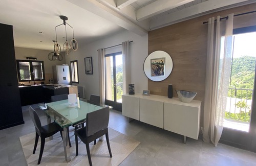 Pont-de-Montvert-Sud-Mont-Lozere Casa | contemporary house breathtaking view