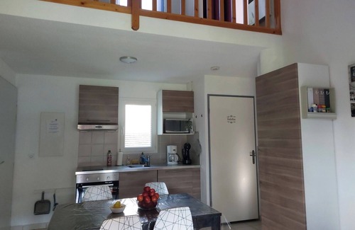 Saint-Geniez-d'Olt Condominio | T3 Duplex de 43m2 au Coeur D'un Village Vacance 3 Étoiles
