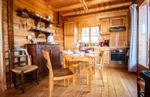 Saint-Laurent-en-Grandvaux Chalet De Esquí | 53 m² Chalet ∙ 2 habitaciones ∙ 6 huéspedes