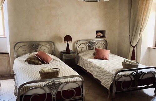 Saint-Sebastien-d'Aigrefeuille Otro | Vacation home 14 pers 7ch. authentic Mas cévenol, wooded park, near Anduze