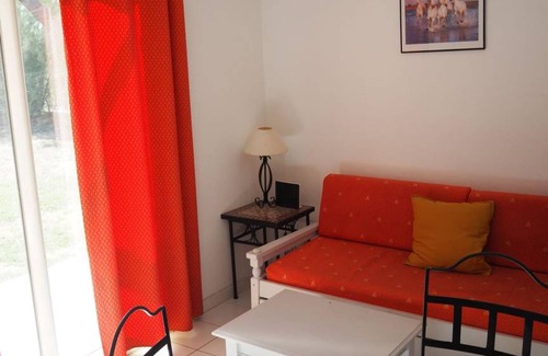 Saint-Saturnin-les-Avignon Casa | 40 m² Casa ∙ 2 habitaciones ∙ 6 huéspedes