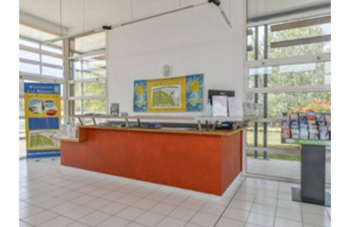 Saint-Saturnin-les-Avignon Apartamento | 40 m² Apartamento ∙ 2 habitaciones ∙ 6 huéspedes