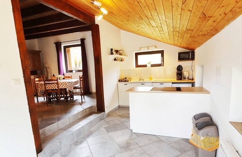 La Chapelle-devant-Bruyeres Casa | Vacaciones de 4 * para grupos y familias en medio de la naturaleza, ubicación tranquila, se admiten perros.