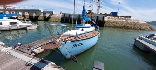 Belem Alquiler De Eote | FRACTAL - Vintage Sailboat in Belém