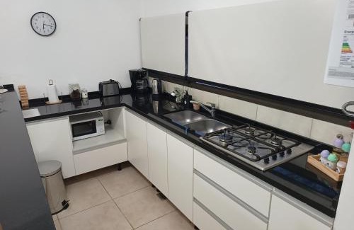 Alta Gracia Casa | FRAMA Cabañas del Lago
