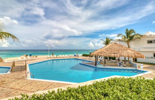 Zona Hotelera Hotel | Framboyan 5003 at Las Brisas