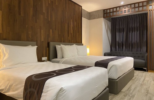 Downtown George Town Hotel | Frame Hotel
