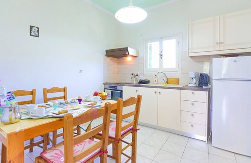Agios Spyridon Corfu Apartamento | Fran Apartment: Cozzy apartment with a shared pool, breakfast options and close to the beach