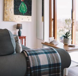 Fort William Apartamento | Frances' Sketch Pad with Hot Tub