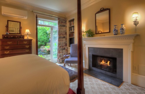 Yachting Village Cama Y Desayuno | Francis Malbone House Inn