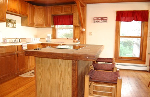 Franconia Casa | Franconia Victorian Retreat Home con el Bosque Nacional White Mountain