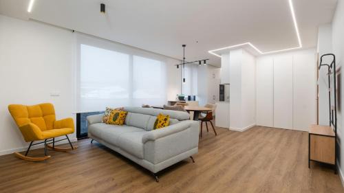 Pico da Pedra Apartamento | Frangipani Azores