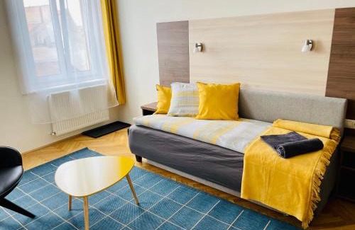 Felheviz Casa | Frank & Fang Apartments MK1