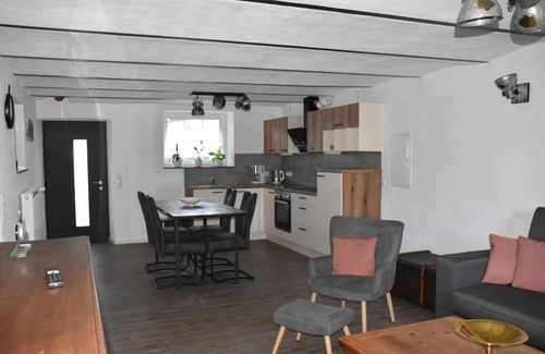 Naurath Apartamento | Frank Mossem