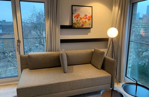 Gallus Apartamento | Frankfurt Studio 226: Your Retreat Near the Main Train Station and Messegelände!