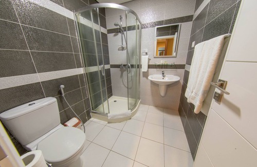 North Ridge Hotel | Frankie´s Hotel