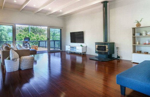 St. Andrews Beach Casa | Frankie Says Relax - Pet Friendly & WiFi