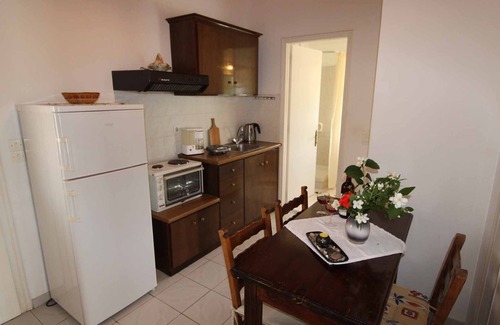 Agios Spyridon Corfu Apartamento | Apartamento Frankis 8 Agios Spyridonas Perithia
