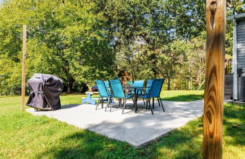 Franklin Casa | Franklin 4BR Escape, BBQ, Fire Pit, Sleeps 15