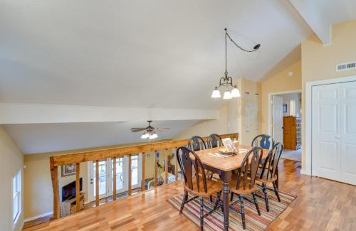 Franklin Casa | Franklin Cabin Deck with Smoky Mountain Views!