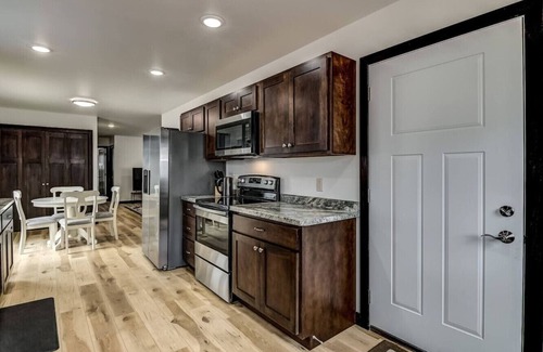 Eau Claire Casa | Franklin House. Minutes from Downtown Eau Claire