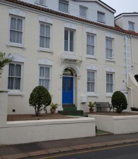 St. Helier Cama Y Desayuno | Franklyn Guesthouse