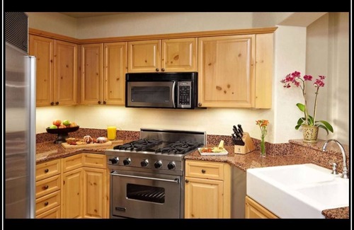Mountain Village Complejo | Franz Klammer Lodge Ski Resort - Cosy, Rustic 3-bedroom suite for 8 people