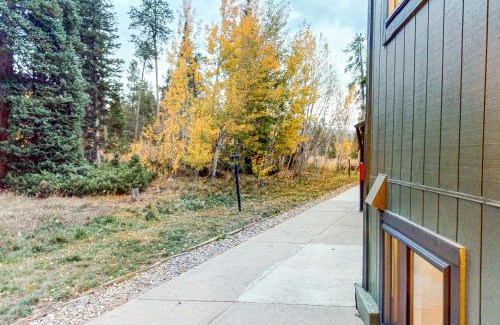 Fraser Casa | Fraser's Mountain Fantasy